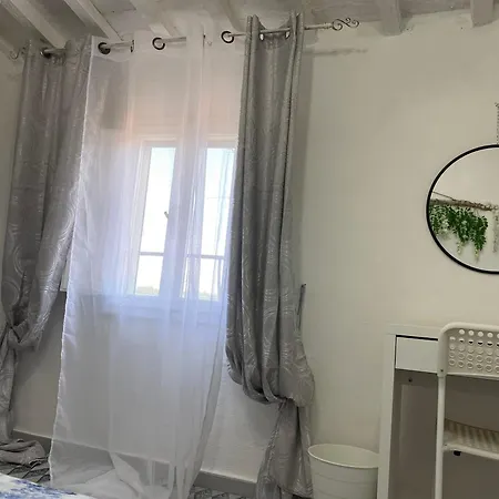 La Petite Maison Apartment *
